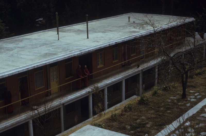 File:Residence for monks.jpg