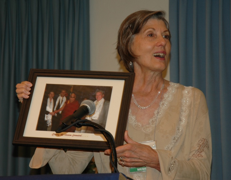 File:Betty Bland with HHDL photo.jpg