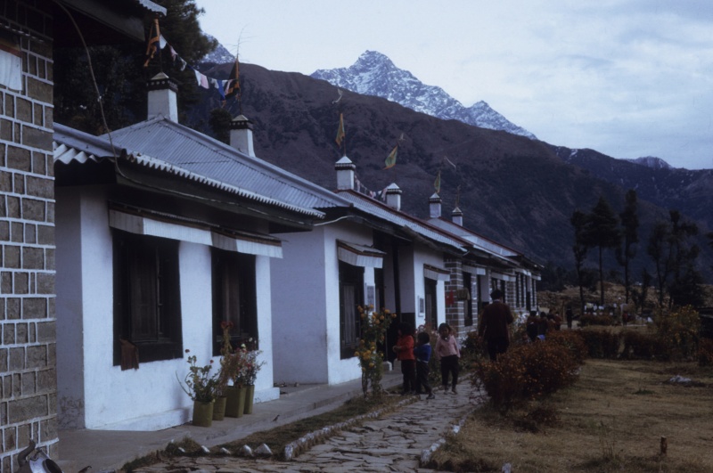 File:Tibetan childrens village.jpg