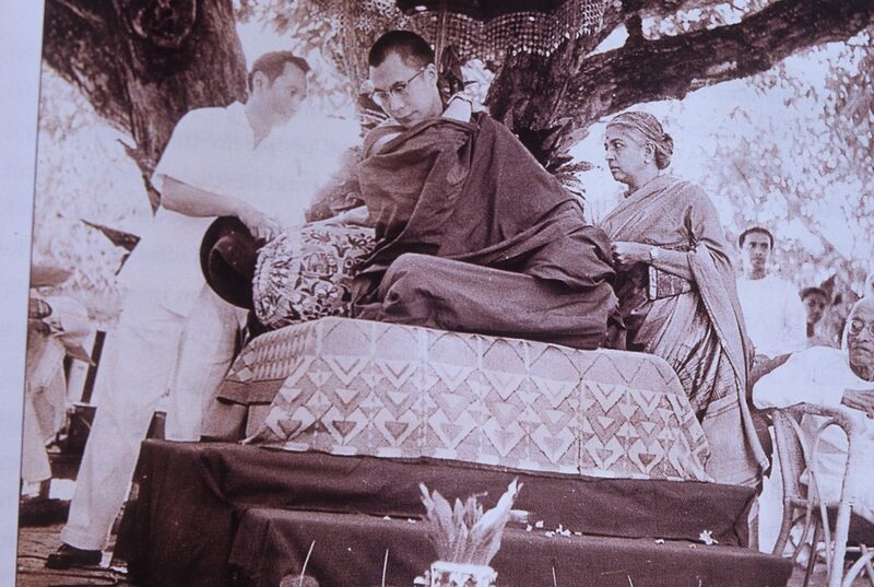File:Rukmini with Dalai Lama at Adyar, 1959.jpg