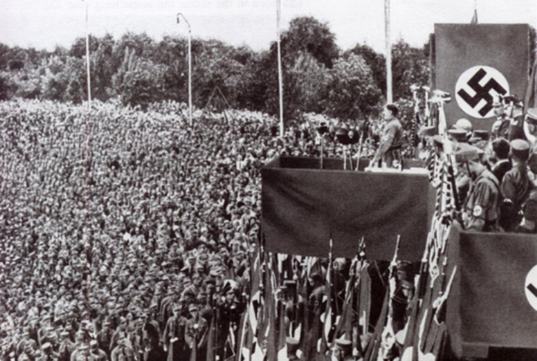 File:Hitler Mesmerizing the Crowd.jpg