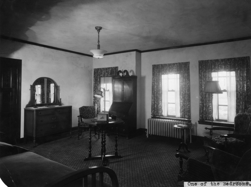 File:Bedroom 1928.jpg