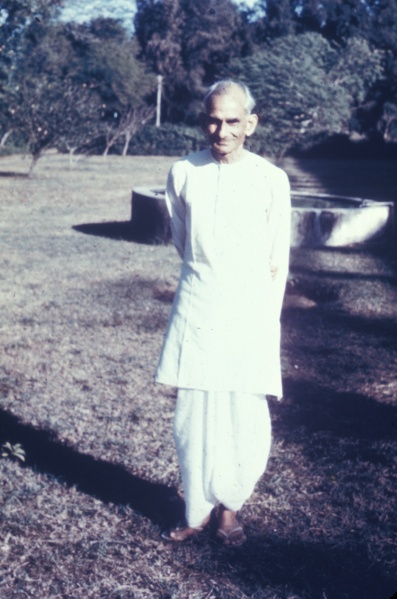 File:Taimni at Adyar 1967.jpg
