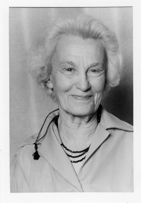 Dora van Gelder Kunz - Theosophy Wiki